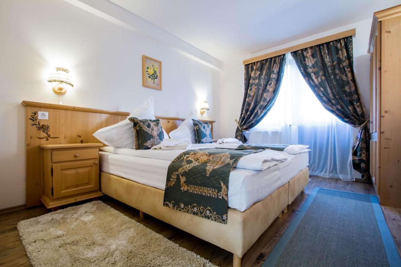 Villa Siana Бран Екстер'єр фото